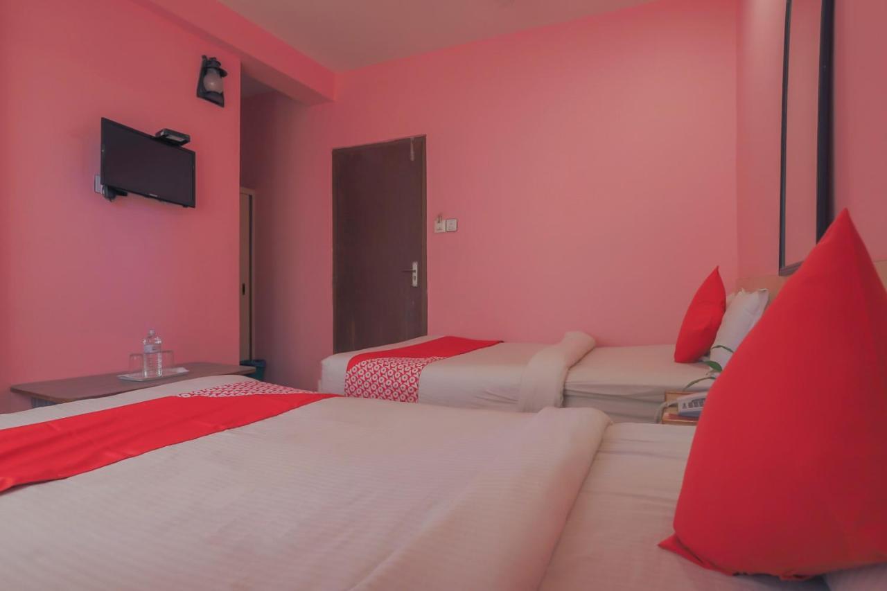 Oyo 789 Hotel Shivam Plaza カトマンズ エクステリア 写真