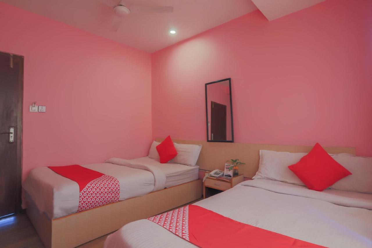 Oyo 789 Hotel Shivam Plaza カトマンズ エクステリア 写真