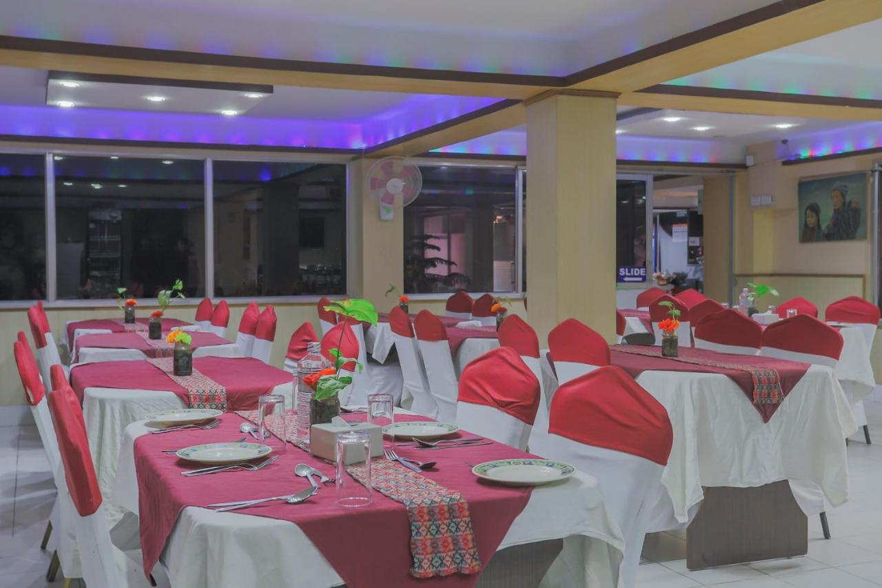 Oyo 789 Hotel Shivam Plaza カトマンズ エクステリア 写真